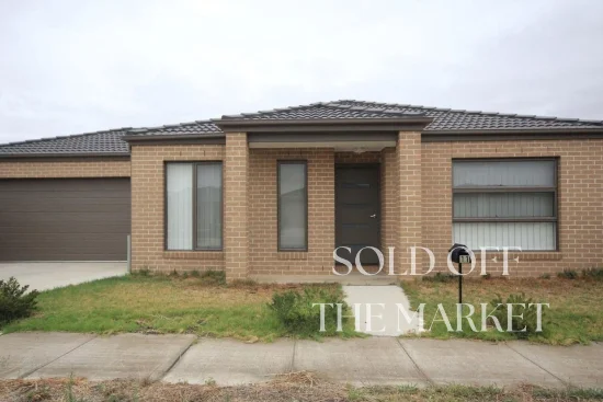 11 Mark Drive, Tarneit, Vic 3029 - Sold
