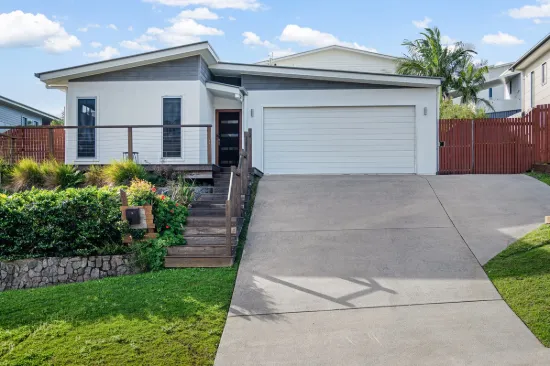 11 Marshall Crescent, Aroona, Qld 4551