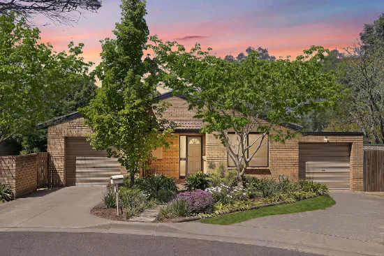 11 McGowen Close, Spence, ACT 2615