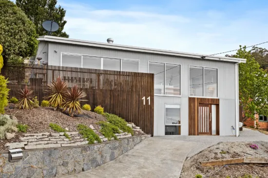 11 McGuinness Crescent, Lenah Valley, Tas 7008