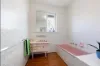11 McRae Avenue, St Albans, Vic 3021-Image