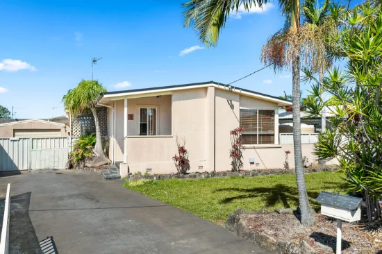 11 Messenger Road, Barrack Heights, NSW 2528