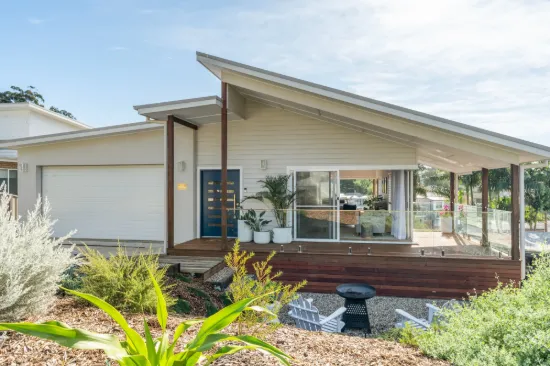 11 Michener Court, Long Beach, NSW 2536