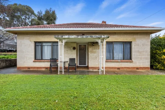 11 Mill Street, Clare, SA 5453