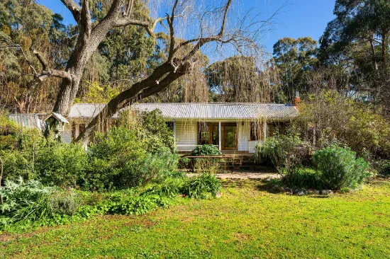 11 Monks Hill Road, Chewton, Vic 3451