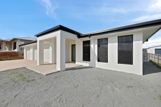 11 Morehead Drive, Rural View, Qld 4740