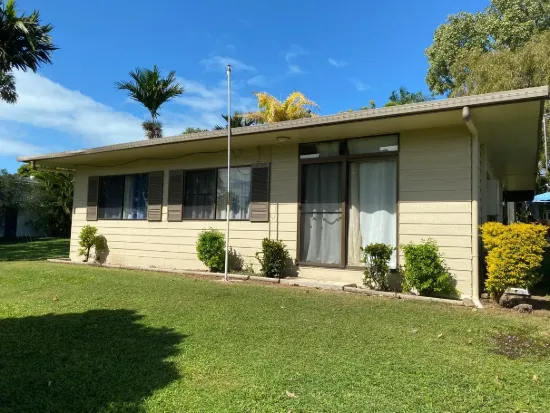 11 Morris Street, Campwin Beach, Qld 4737