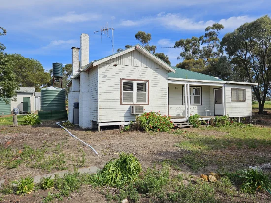 11 Mount Elgin Road, Nhill, Vic 3418