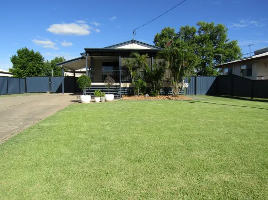 11 Mulga Street, Blackwater, Qld 4717