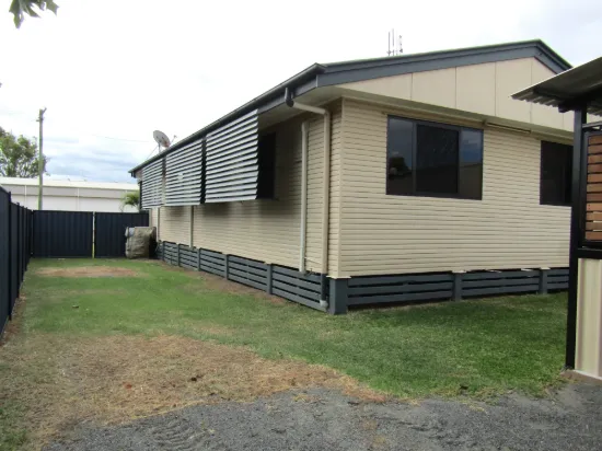 11 Mulga Street, Blackwater, Qld 4717-Image