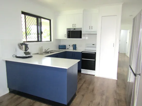 11 Mulga Street, Blackwater, Qld 4717-Image