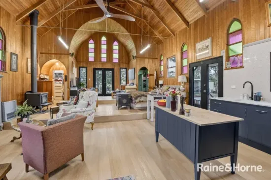 11 Oak Street, Tannymorel, Qld 4372