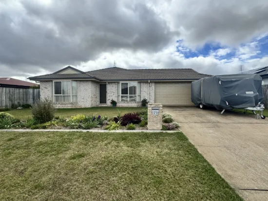 11 Oasis Drive, Kingaroy, Qld 4610