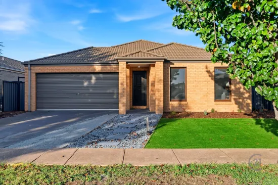 11 Opperman Place, Point Cook, Vic 3030