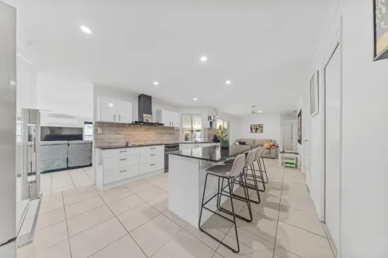 11 Parkview Road, Glass House Mountains, Qld 4518-Image