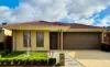 11 Peat Avenue, Thornhill Park, Vic 3335