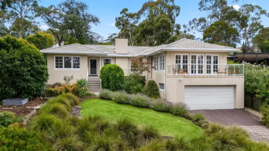 11 Pine Grove, Belair, SA 5052
