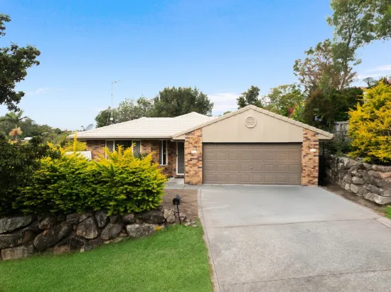 11 Pinebark Street, Oxenford, Qld 4210