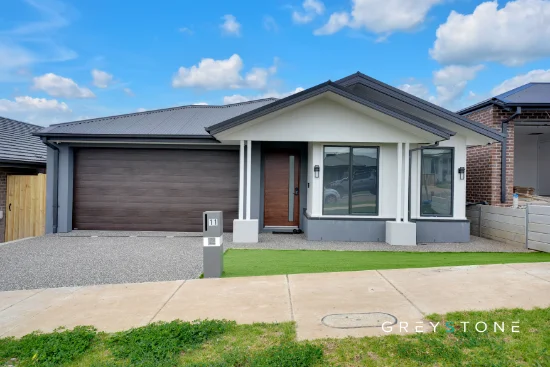 11 Platt Drive, Maddingley, Vic 3340