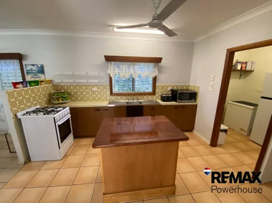 11 Porter Promenade, Mission Beach, Qld 4852-Image