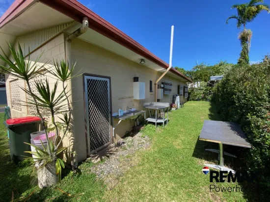 11 Porter Promenade, Mission Beach, Qld 4852-Image