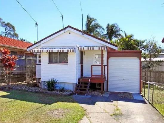 11 Pullen Road, Everton Park, Qld 4053