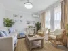 11 Queenscliff Court, Sandstone Point, Qld 4511-Image
