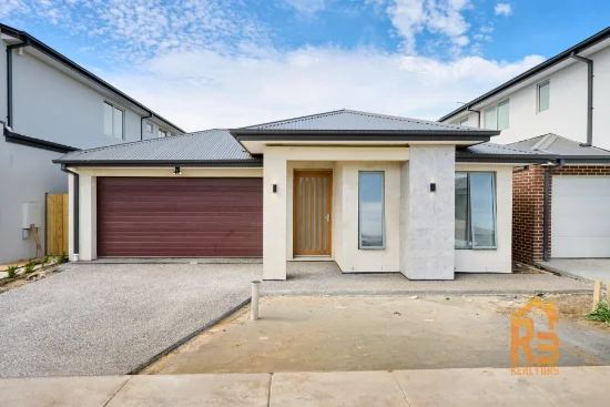 11 Red Fruit Street, Clyde North, Vic 3978