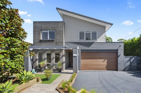 11 Redbank Road, Northmead, NSW 2152