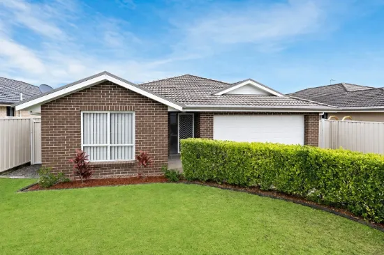 11 Regatta Way, Summerland Point, NSW 2259