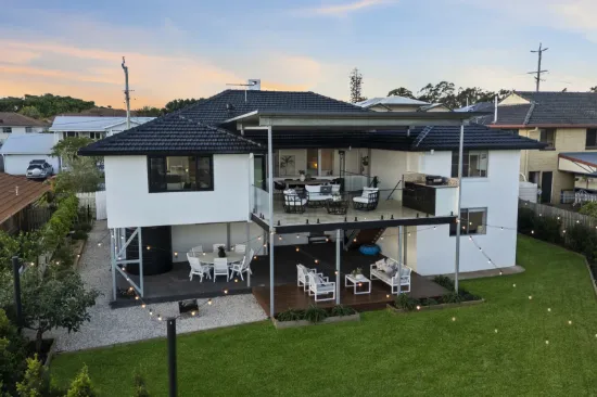 11 Ringara Street, Manly West, Qld 4179