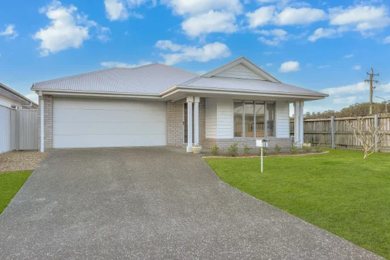 11 Robin Cct, Tweed Heads South, NSW 2486