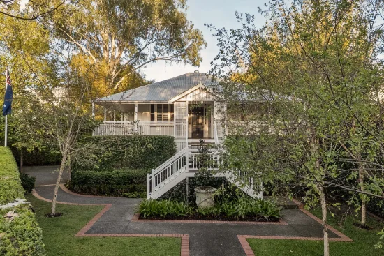 11 Rockbourne Terrace, Paddington, Qld 4064