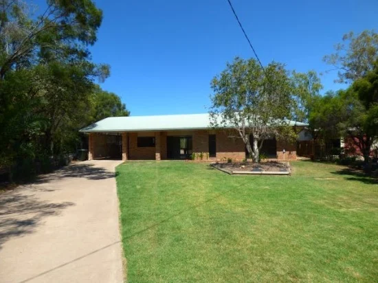 11 Roma Crescent, Roma, Qld 4455