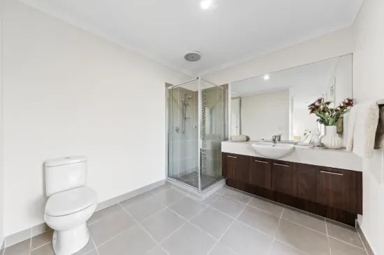 11 Romina Street, Pakenham, Vic 3810-Image