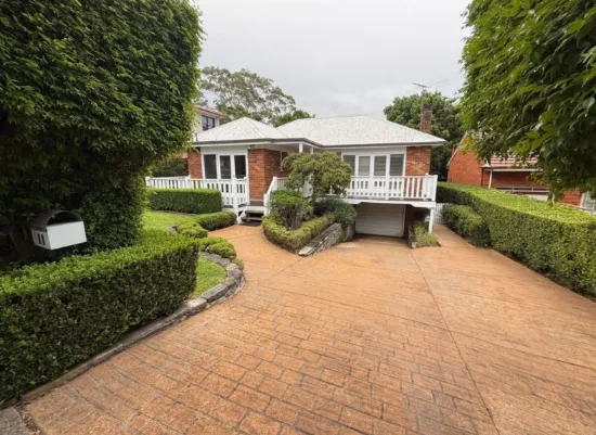 11 Rosebridge Avenue, Castle Cove, NSW 2069