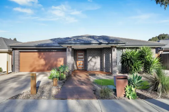 11 Sanctuary Circuit, Beveridge VIC 3753-Image