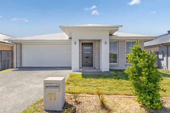 11 Seagull Circuit, Point Vernon, Qld 4655