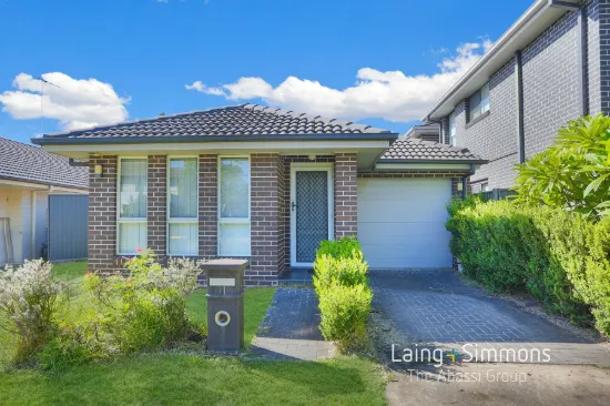 11 Semaphore Street, Ropes Crossing, NSW 2760