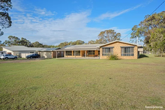 11 Senor Avenue, Urangan, Qld 4655