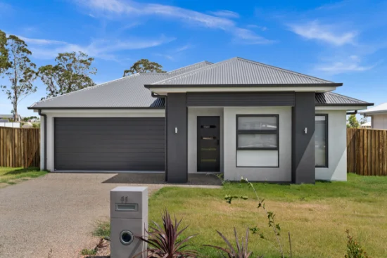 11 St Andrews Cres, Highfields, Qld 4352 - For Rent