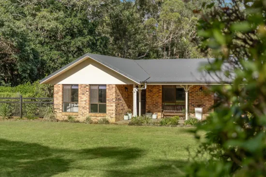 11 Sunray Drive, Highfields, Qld 4352