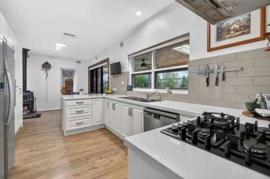 11 Swain Road, Victor Harbor, SA 5211-Image