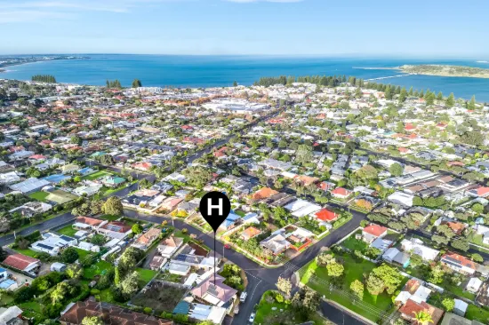 11 Swain Road, Victor Harbor, SA 5211-Image