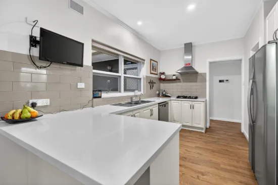 11 Swain Road, Victor Harbor, SA 5211-Image