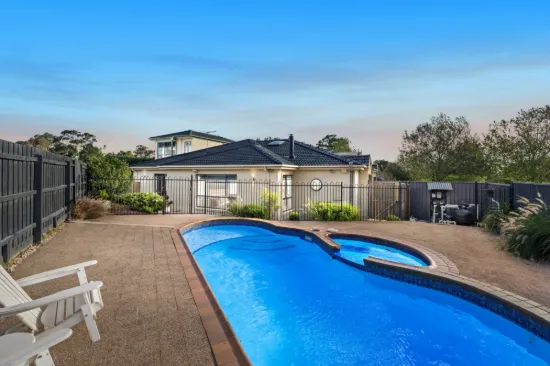 11 Teofilo Drive, Lysterfield, Vic 3156