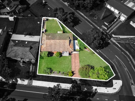 11 The Parkway, Bradbury NSW 2560-Image