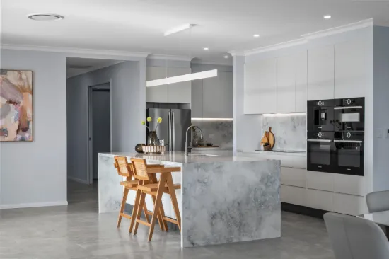11 The Point, Castle Hill, Qld 4810-Image