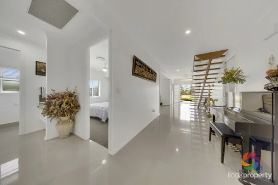 11 The Promenade, Boyne Island, Qld 4680-Image