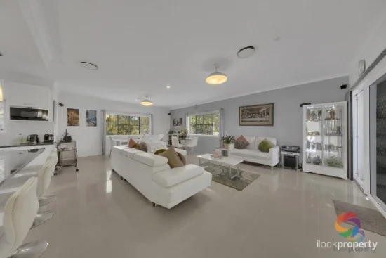 11 The Promenade, Boyne Island, Qld 4680-Image